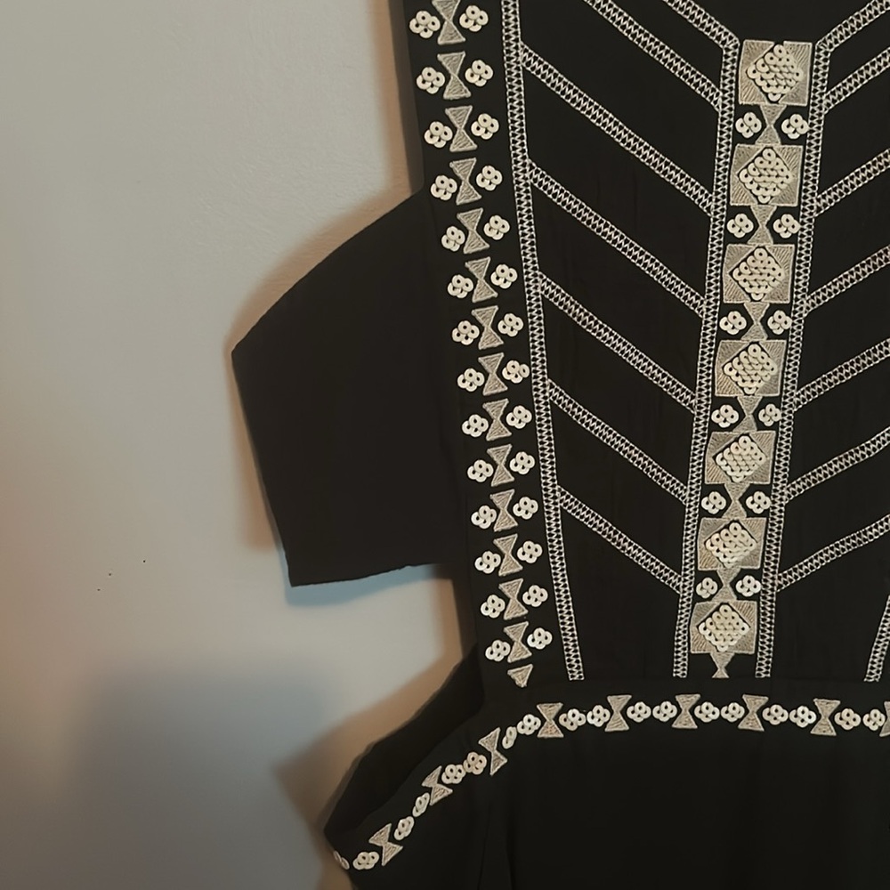 BCBG Dress - Picture 4 of 7